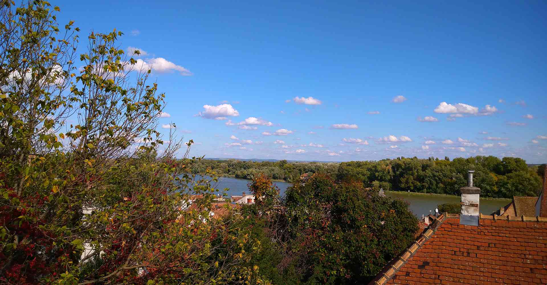 Szentendre_Őri-Art_Gallery_S10-View_to_the_Danube