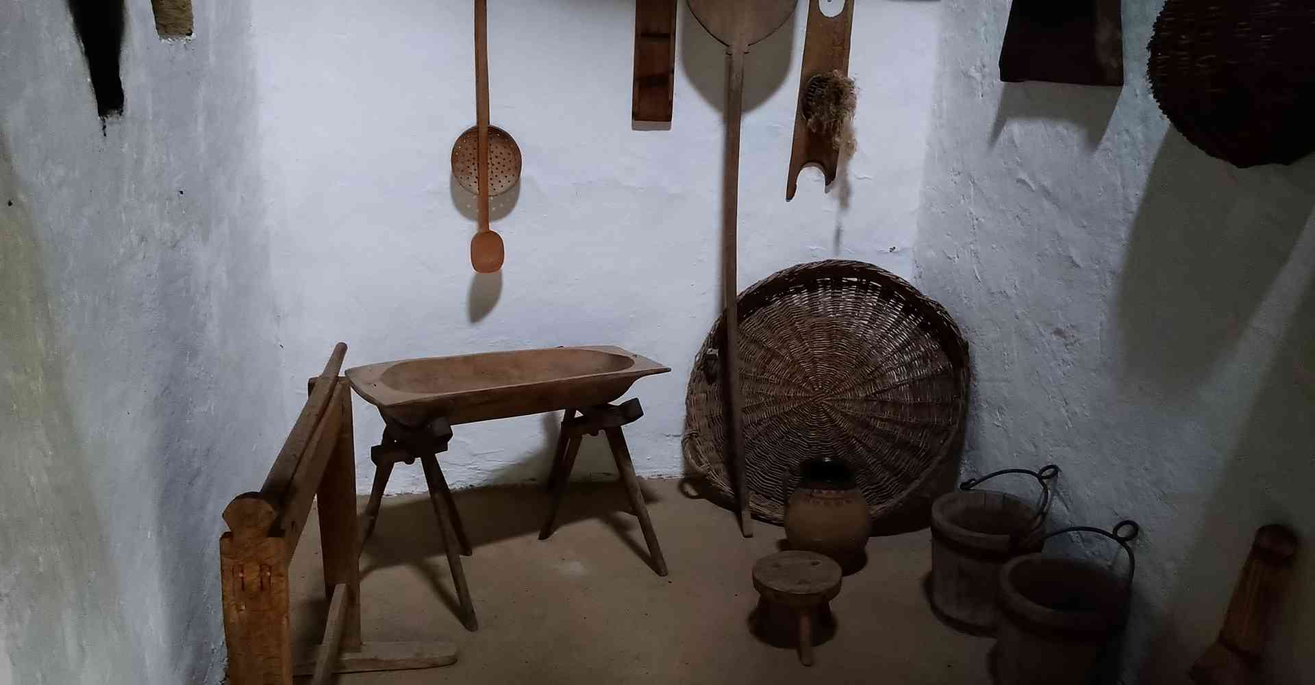 Szentendre_Őri-Art_Gallery_V16-Skanzen16