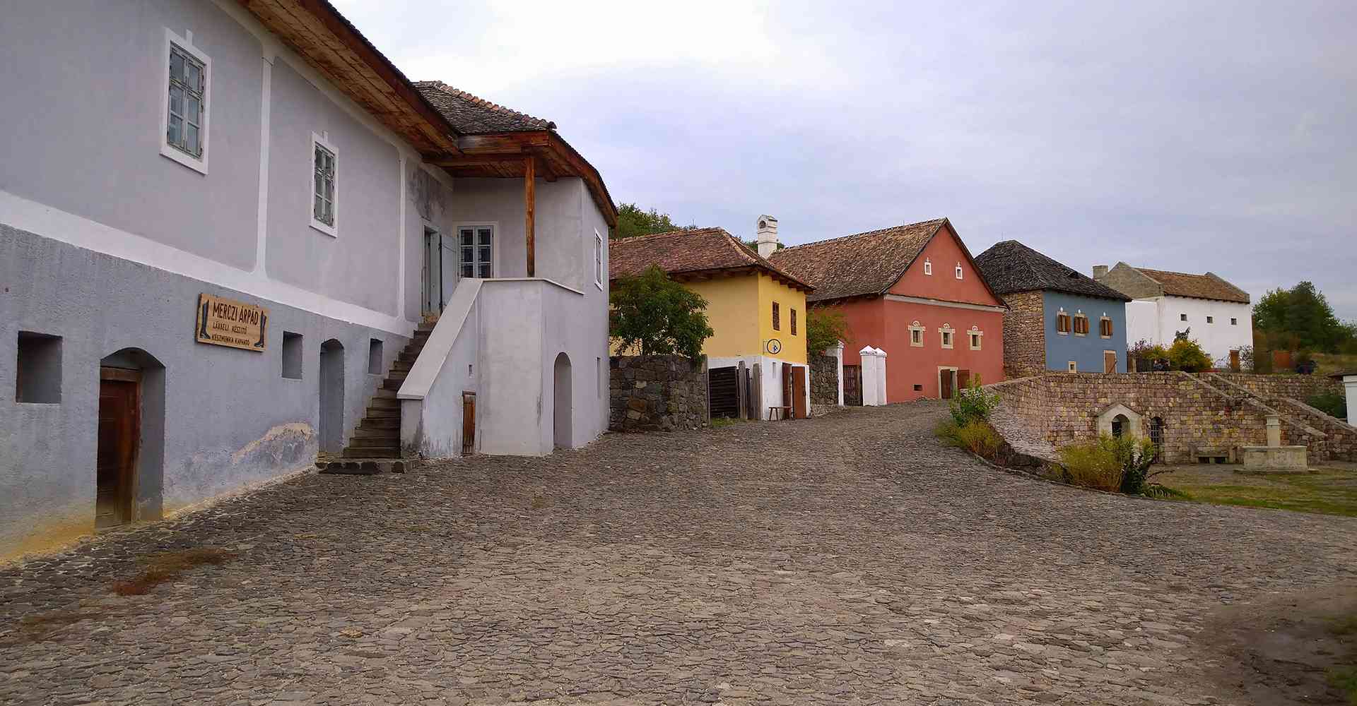 Szentendre_Őri-Art_Gallery_V5-Skanzen5